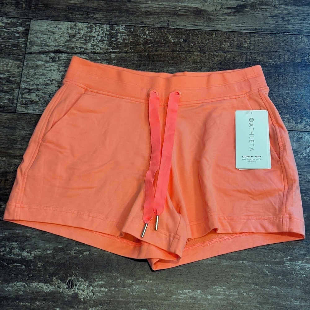 Athleta Shorts Small Coral Peach Balance 4 Inch Shortie Pockets Beach Comfy NEW - Picture 3 of 14